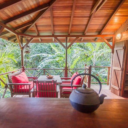 Ecolodges Karet Deshaies Exterior photo